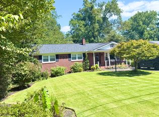 705 S E St #S, Easley, SC 29640