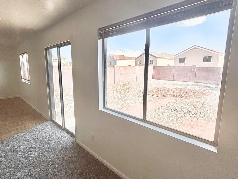 23363 W Pima St — Photo 2