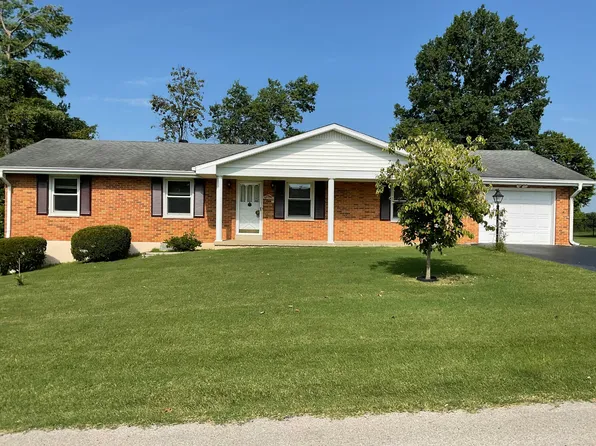 211 Blueberry Ln, Mount Sterling, KY 40353