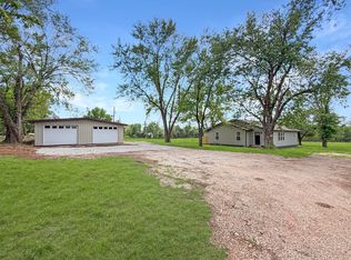 216 Ward Dr, Granby, MO 64844