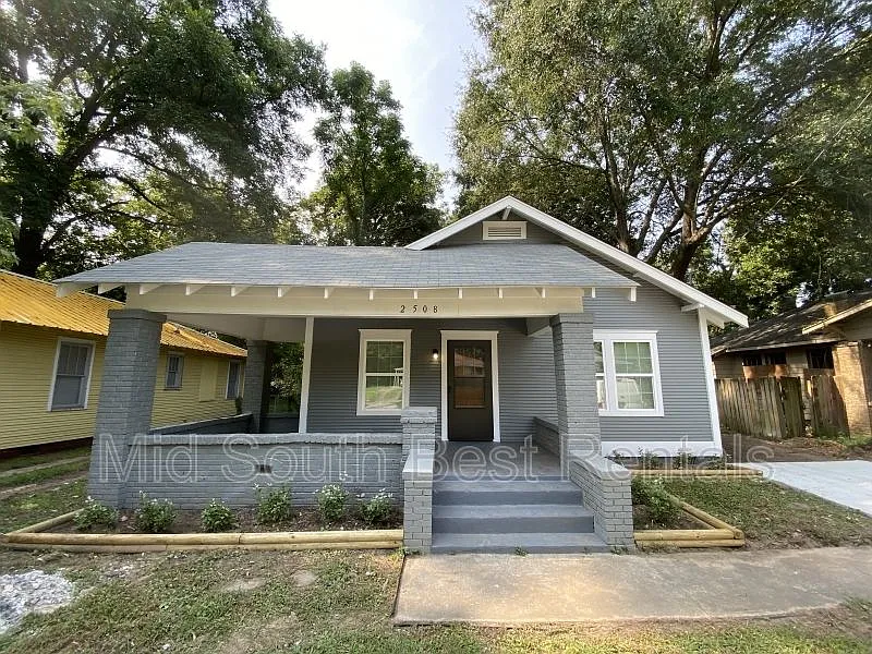 2508 E Washington Ave