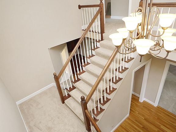 4th image of 3608 Carpenters Green Ln