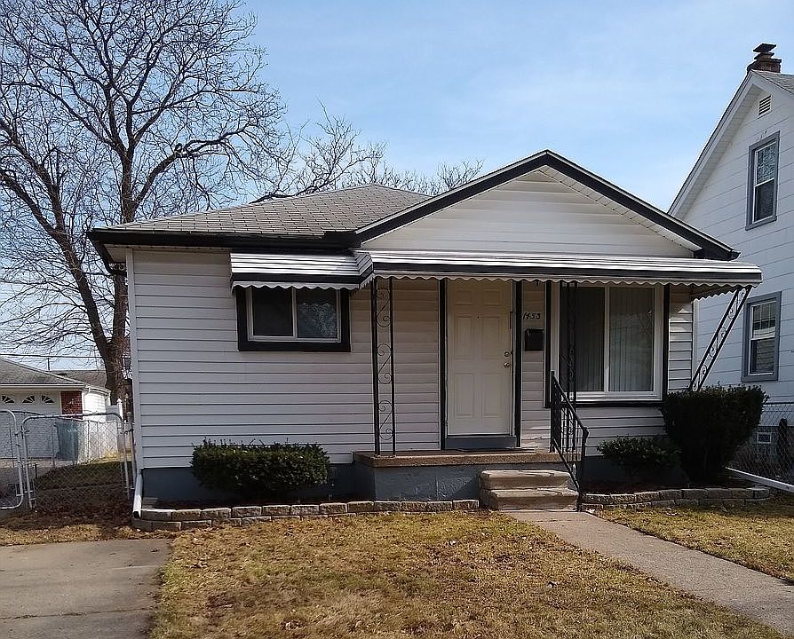 1st image of 1453 Marion Ave
