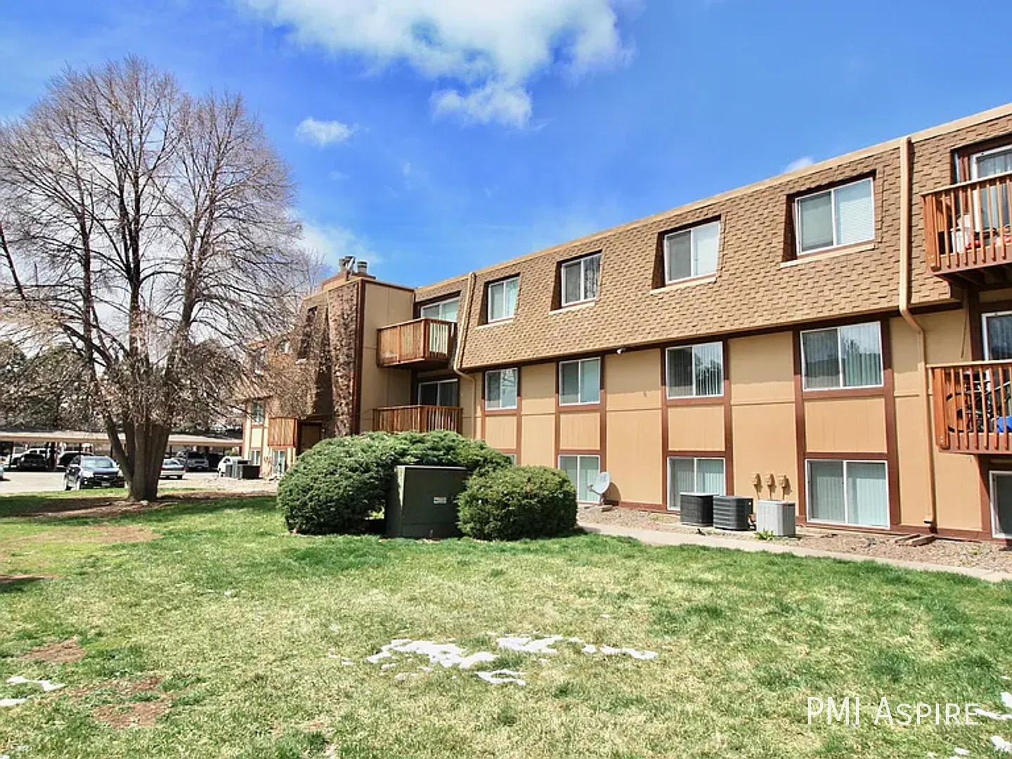 Pinon Place Apartments — Photo 2