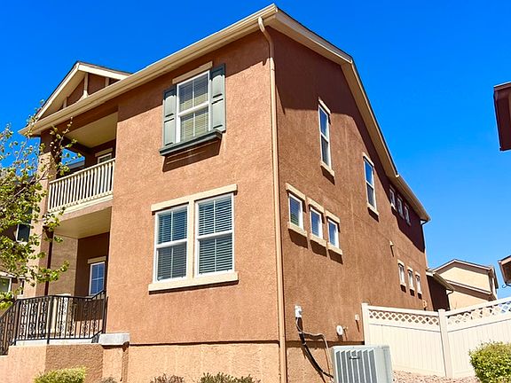 2nd image of 5550 Blue Moon Dr
