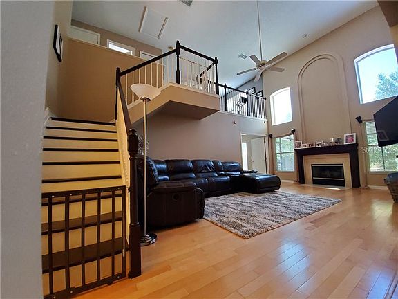 2nd image of 2689 Glenbuck Ct