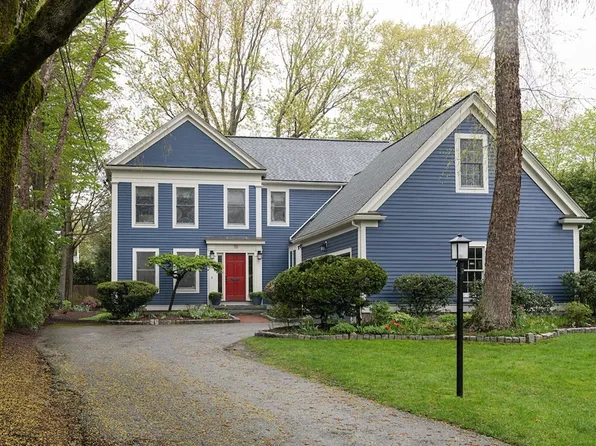 113 Waltham St, Lexington, MA 02421