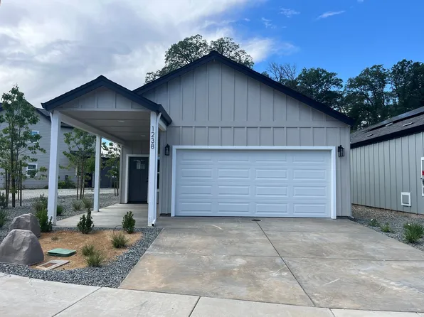 1238 Old Alturas Rd, Redding, CA 96003