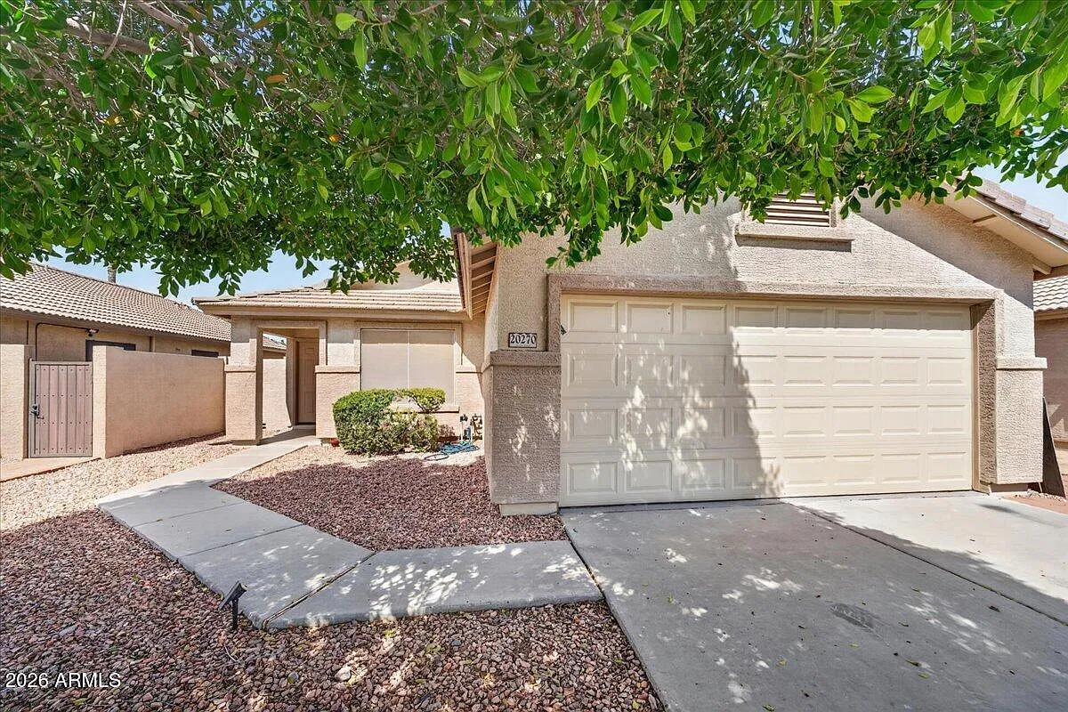 3 bed, 2.0 bath, 1536 sqft, $2,250 — Photo 1