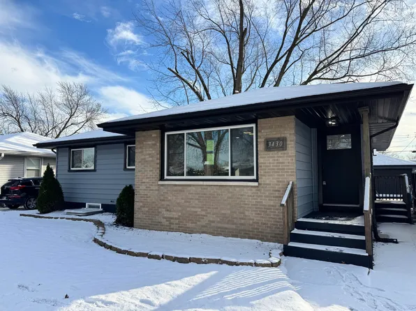 3430 41st St, Highland, IN 46322