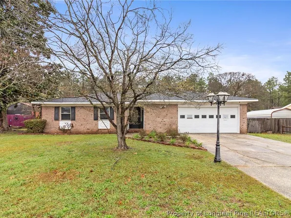 6933 Timbercroft Ln, Fayetteville, NC 28314