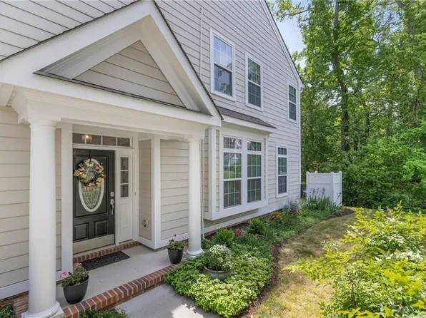 5441 Paperwhite Ln, Virginia Beach, VA 23455