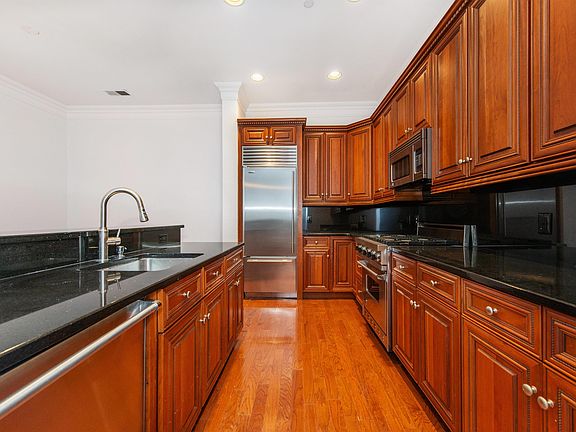 5th image of 7400 River Rd APT 113
