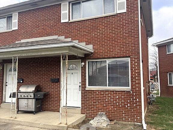 3rd image of 5740 Arborwood Ct #D
