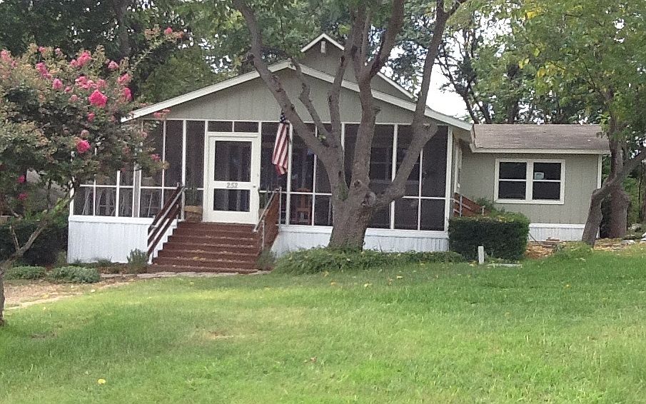 1st image of 252 Skiff Dr