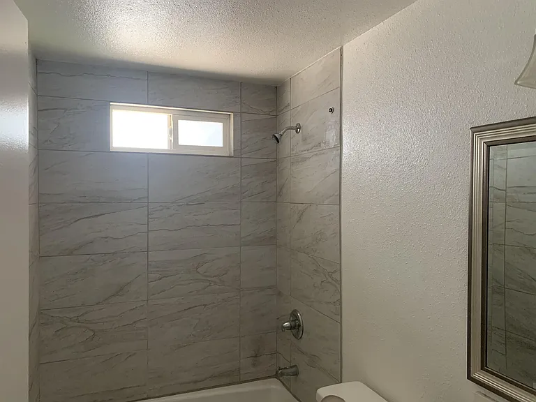 4317-4323 Perlita Ave — Photo 9