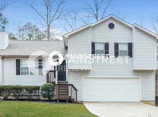 2401 Bethune Cir, Morrow, GA 30260