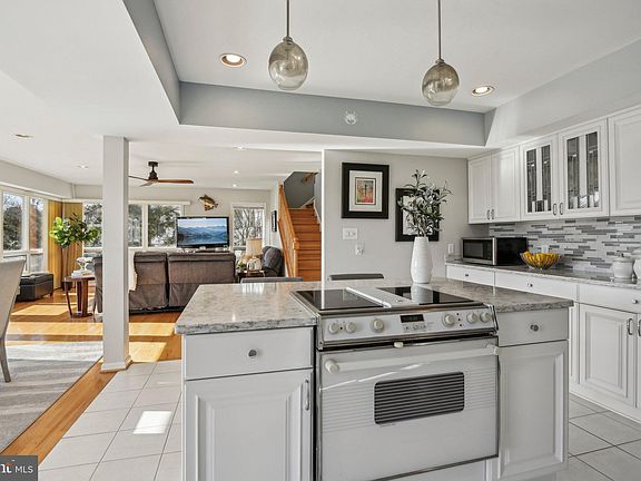 5th image of 5064 Lerch Dr