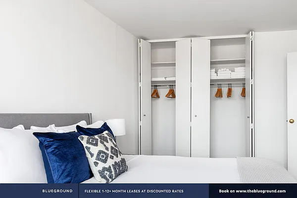 Rented by The Blueground | media 12