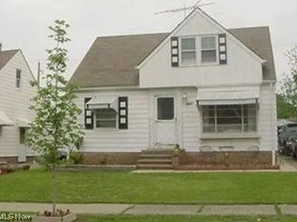 9104 Torrance Ave, Brooklyn, OH 44144