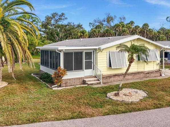 809 Manchester Ct, Englewood, FL 34223