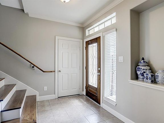 3rd image of 220 Birdsall St Unit C