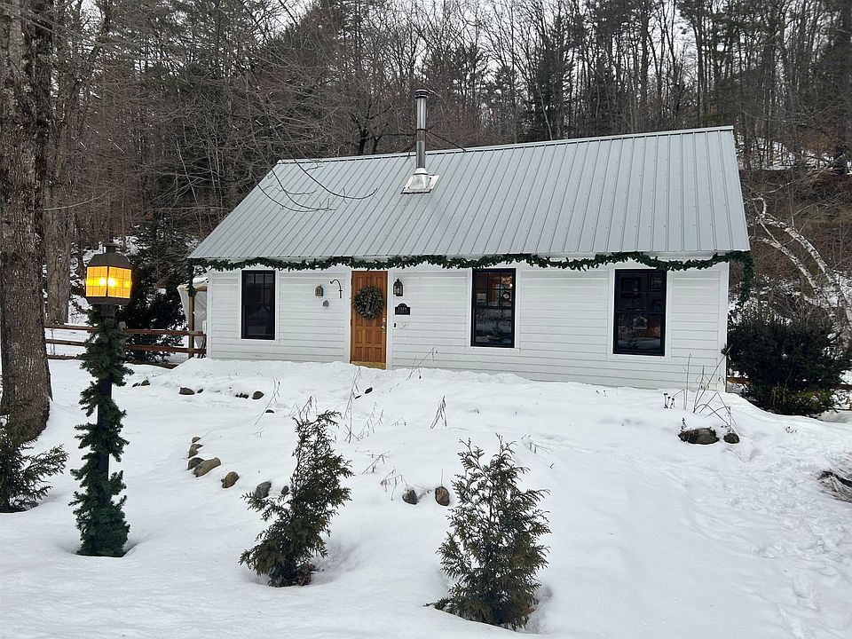 1st image of 1528 Townshend Road