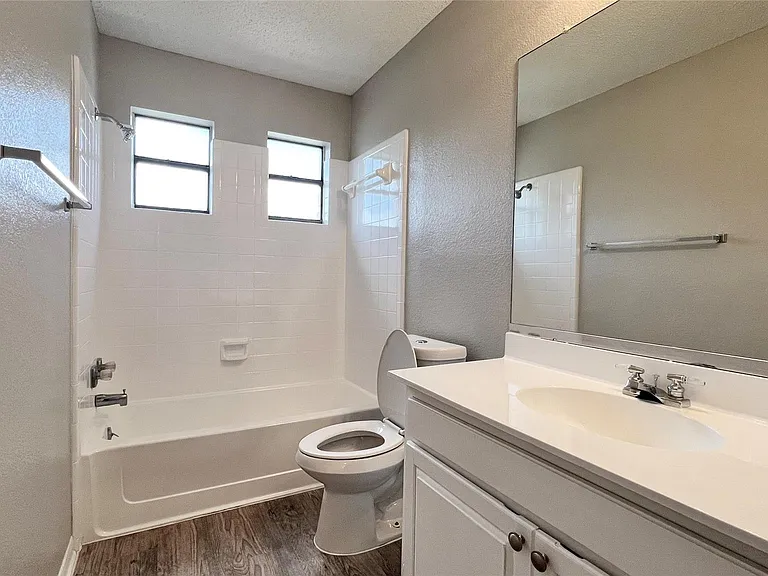 9201 Simmons Rd #117 — Photo 18