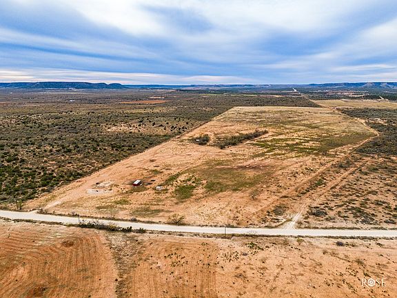 4th image of 564 Cedar Cove Rd