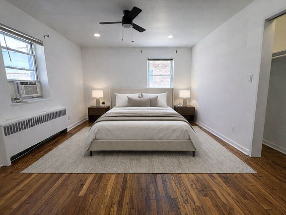 3rd image of 135 Hobart Ave APT 1A