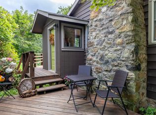 12 Clearview Ter, Ridgefield, CT 06877