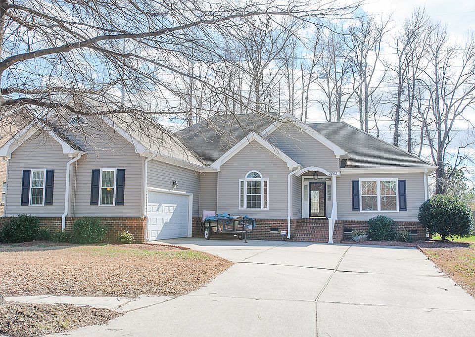 1st image of 3063 S Lakebridge Dr
