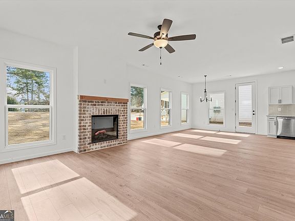 4th image of 107 Burns Rd Lot 2