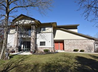 500 W Bender Rd UNIT 87, Glendale, WI 53217