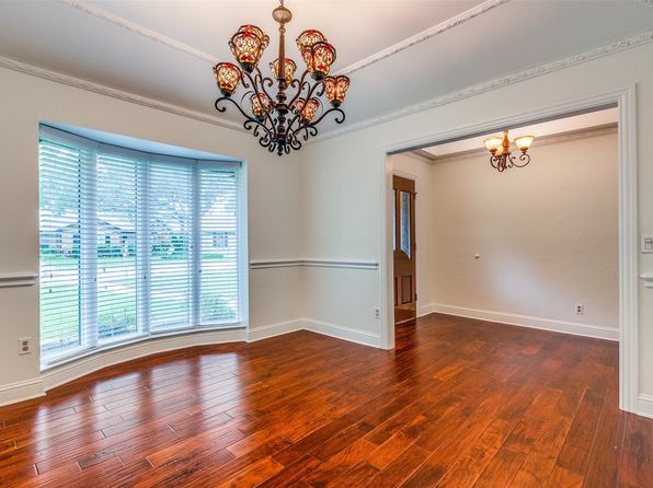 1904 Vassar Dr, Richardson, TX 75081