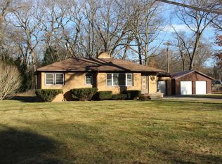 1040 Becker Rd, Muskegon, MI 49445