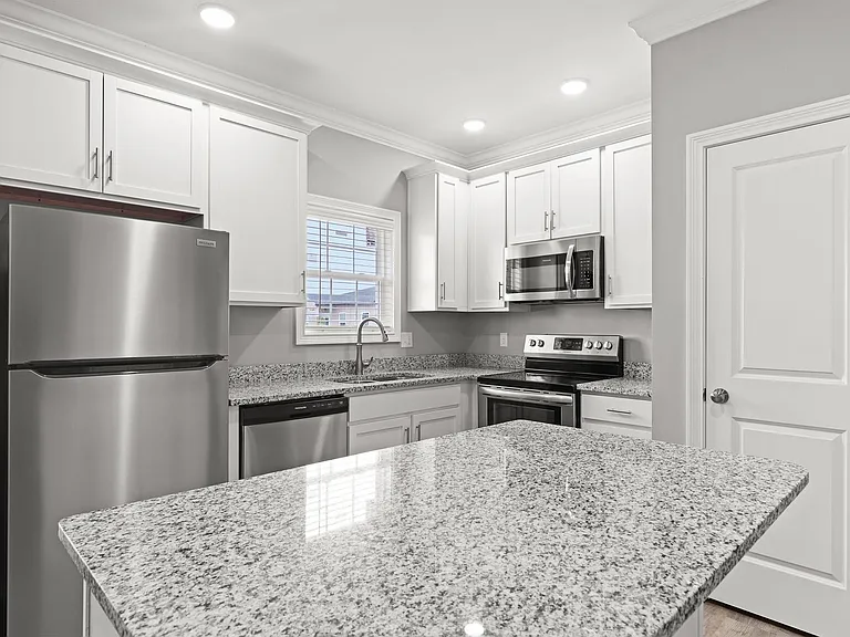 2154 Prospector Ct — Photo 2