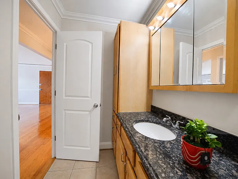 4940 N Leonard Dr #3B — Photo 27