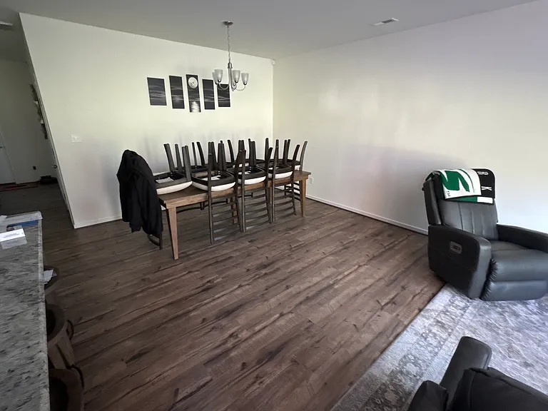 18416 Palisades Ct — Photo 3