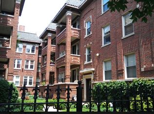 958 W Cuyler Ave APT 3N, Chicago, IL 60613