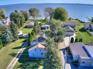 N8021 Lakeshore Dr #8023, Fond Du Lac, WI 54937