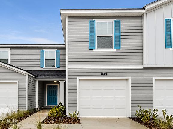 3rd image of 12710 Camden Crossing Dr