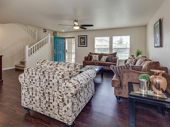 4th image of 10106 Clairina Way