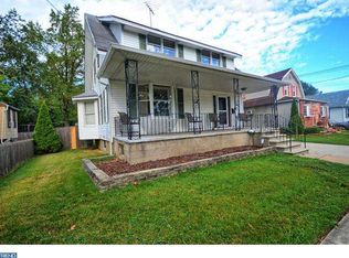 28 Oxford Ave, Gloucester City, NJ 08030