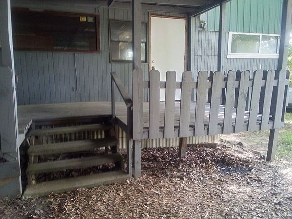 3rd image of 5820 Snoopy Ln