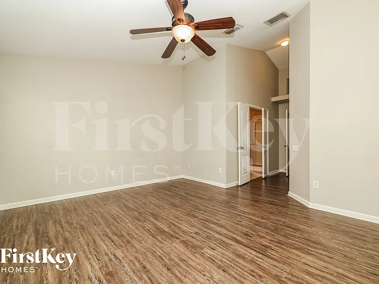 10214 Hunters Haven Blvd — Photo 8