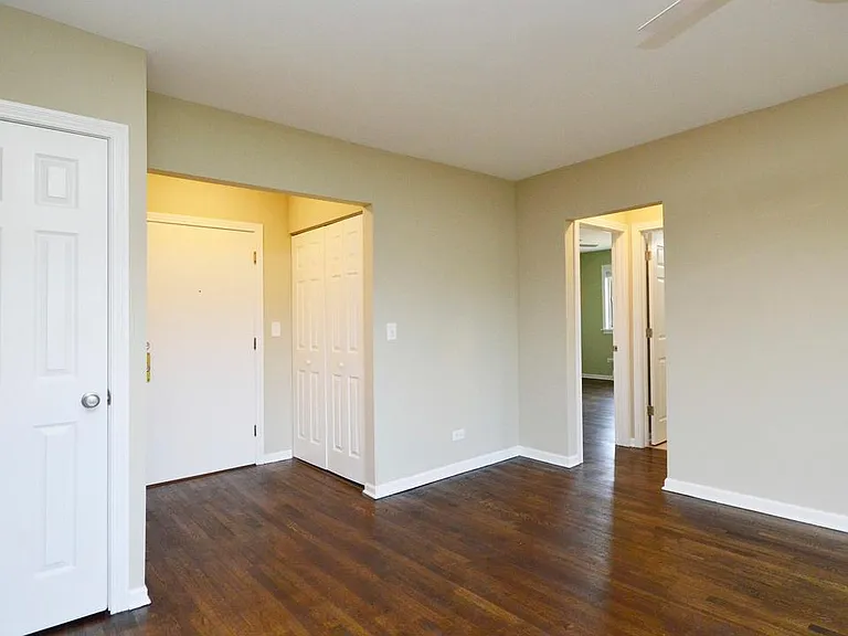 1415 W Pratt Blvd #405 — Photo 12