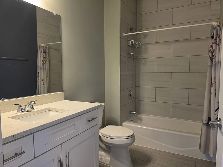 2910 S Archer Ave #3A — Photo 20