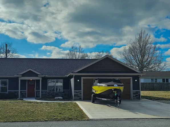 141 Marsh Dr, Saint Marys, OH 45885