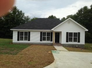 101-104 Clover Ln, Statesboro, GA 30458